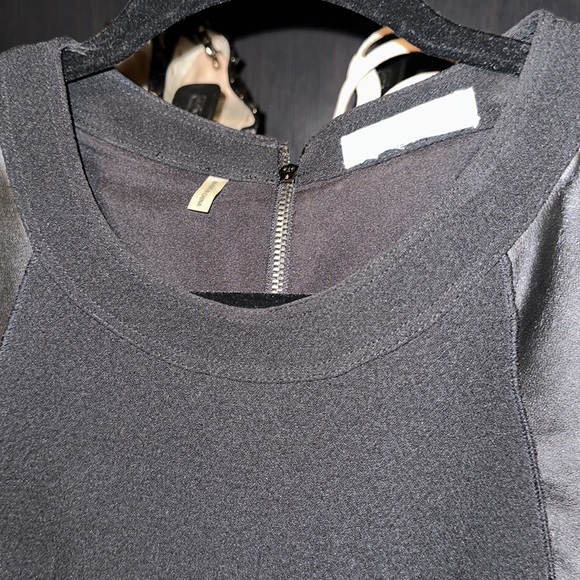 Rebecca Taylor black crepe and leather dress - Picture 6 of 17